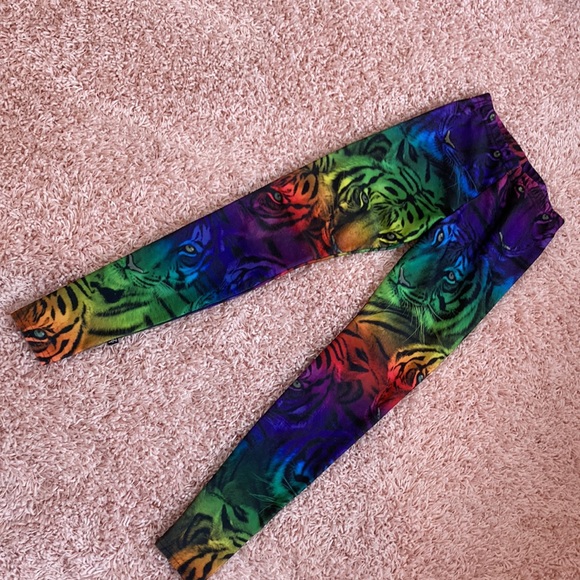 Large Rainbow Lion Leggings - Picture 2 of 3